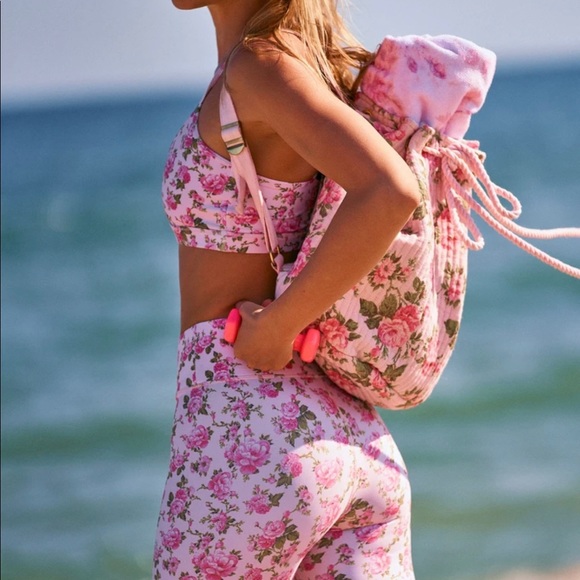 LoveShackFancy x Bandier workout set NEW WITH TAGS - Picture 5 of 7